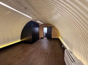 1-69 Jubilee Arch, Windsor to rent Interior Photo- Image 2 of 3