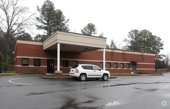 1070 Buford Rd, Cumming, GA for rent Building Photo- Image 1 of 3