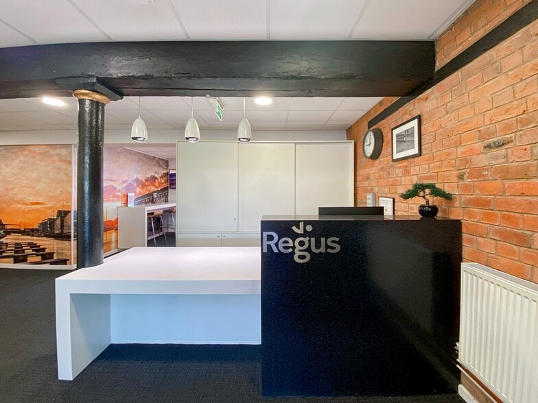 Gloucester Docks, Gloucester to rent - Interior Photo - Image 2 of 10