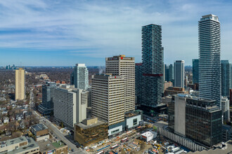 2300 Yonge St, Toronto, ON - aerial  map view