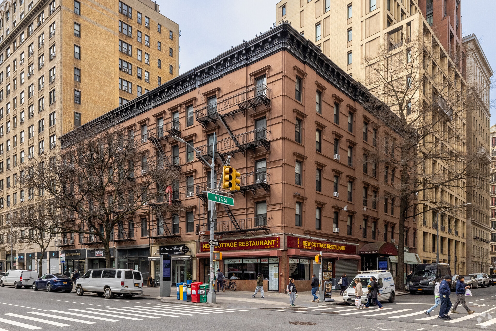2193-2195 Broadway, New York, NY to rent Primary Photo- Image 1 of 13