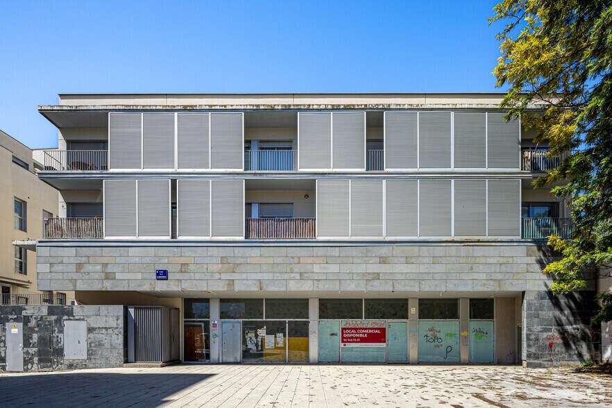 Carrer del Pare Font, Terrassa, Barcelona for sale - Building Photo - Image 2 of 5