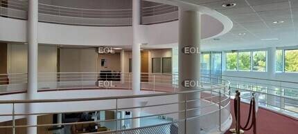 301 Rue Denis Papin, Villefontaine for sale Interior Photo- Image 2 of 10