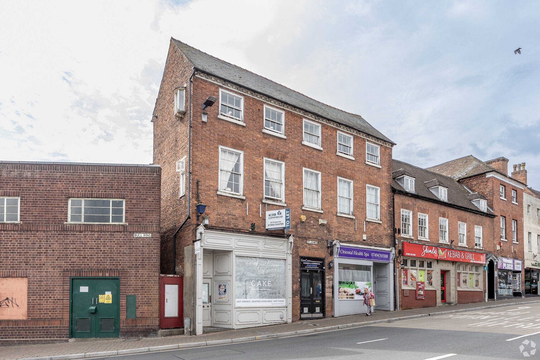 1-1B St Johns, Worcester for sale Primary Photo- Image 1 of 1