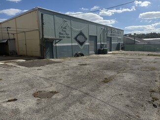 More details for 9207 N Hyaleah Rd, Tampa, FL - Industrial for Rent