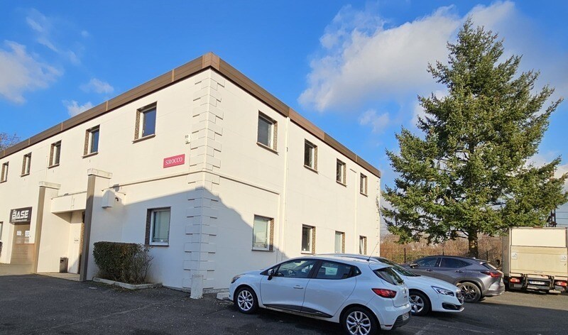 Office in Champlan to rent - Building Photo - Image 1 of 7