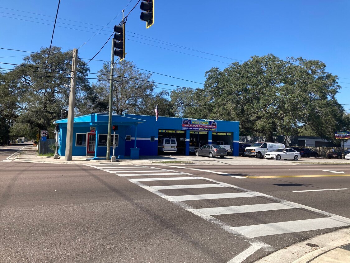 6200 N Nebraska Ave, Tampa, FL for sale Building Photo- Image 1 of 1