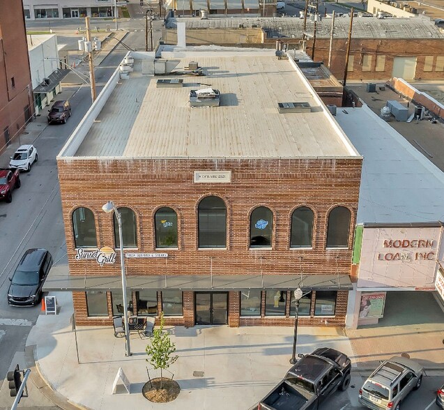 127 W Main St, Ardmore, OK for sale - Building Photo - Image 1 of 20