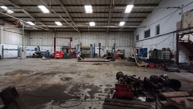 King St, Dunstable to rent Interior Photo- Image 1 of 3