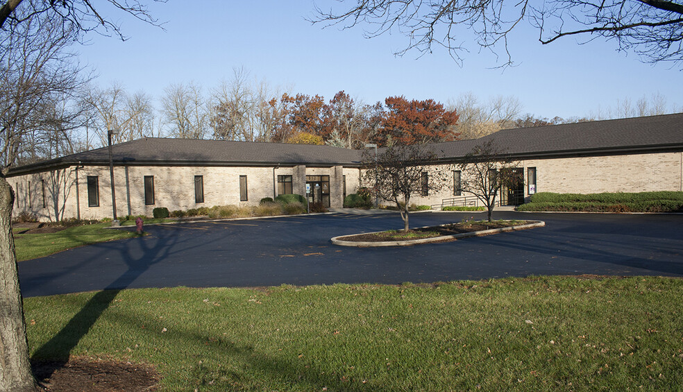 850 W Bartlett Rd, Bartlett, IL for sale - Building Photo - Image 1 of 1