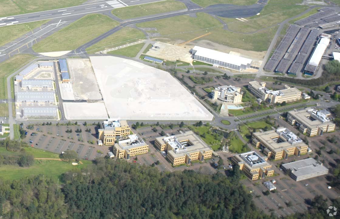 Aerospace Blvd, Farnborough for sale Primary Photo- Image 1 of 1