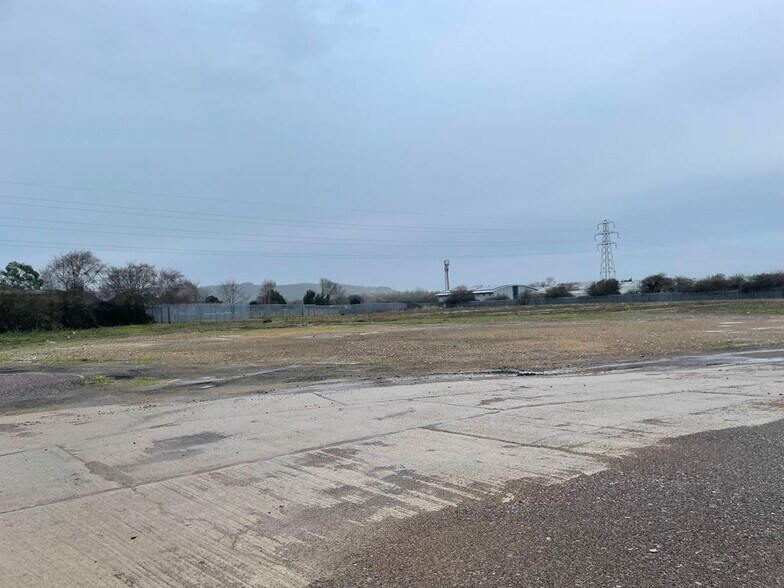 Finmere St, Eastbourne for sale - Primary Photo - Image 1 of 1