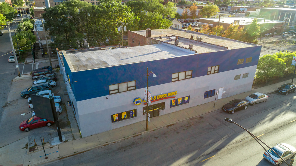 1909 W Grand Ave, Chicago, IL for sale - Aerial - Image 1 of 1