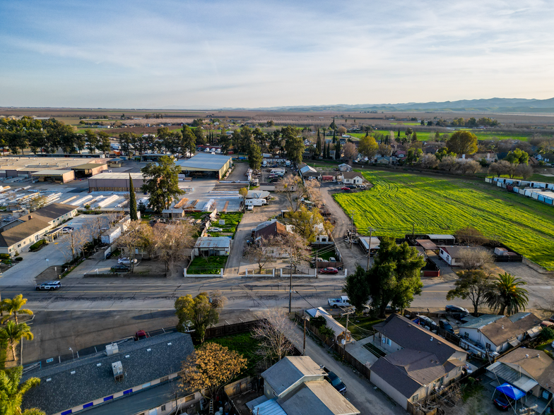 326 Sperry Ave, Patterson, CA for sale - Building Photo - Image 3 of 8