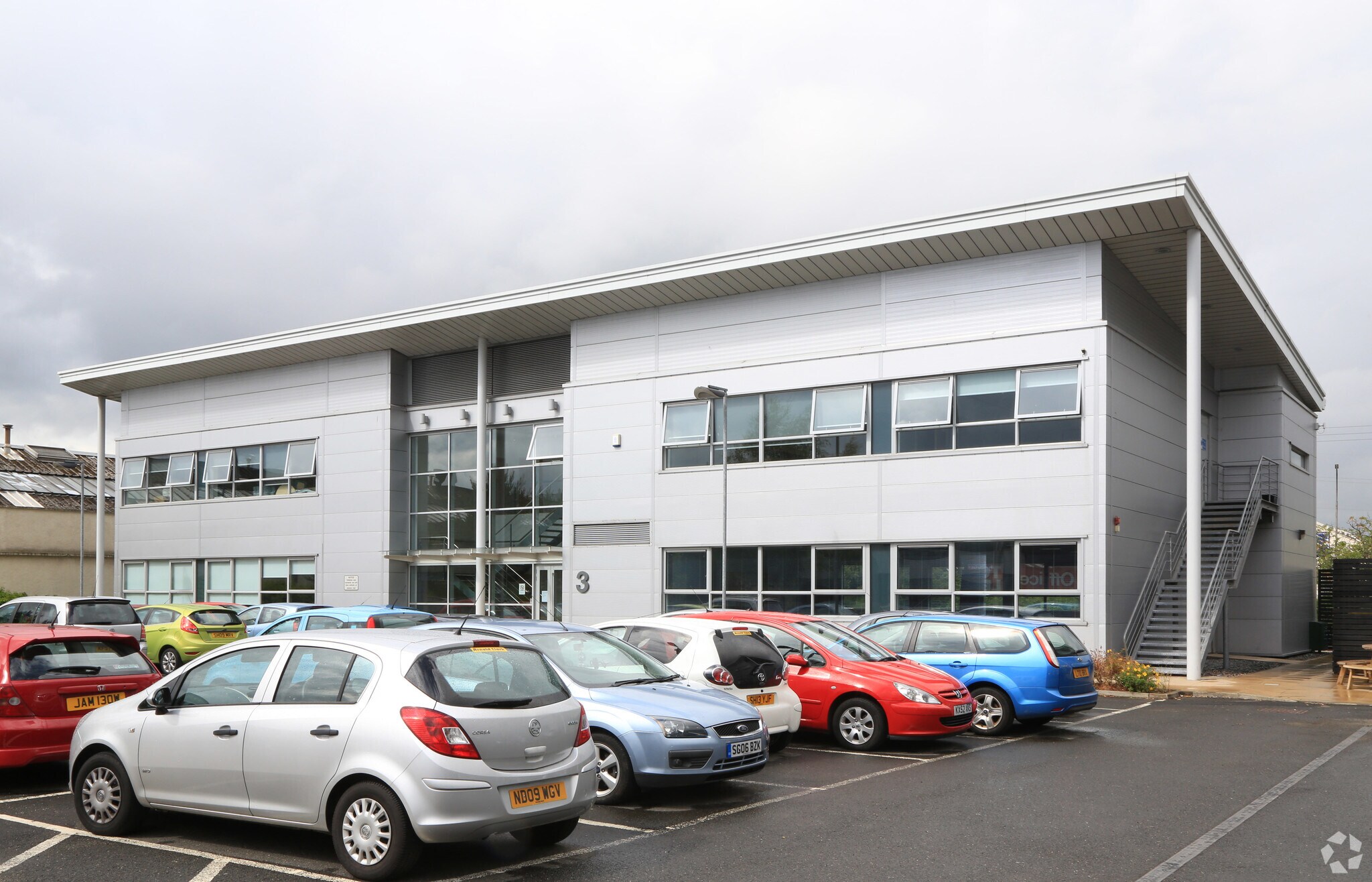 3 Nasmyth Pl, Glasgow for sale Primary Photo- Image 1 of 1