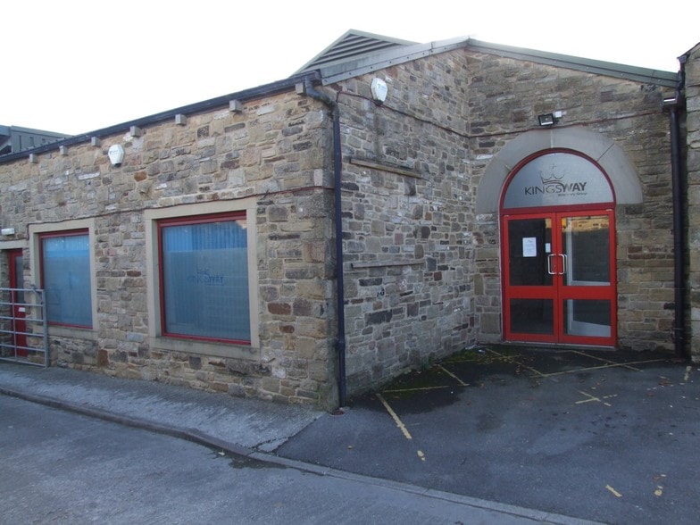 Skipton Auction Mart, Skipton to rent - Primary Photo - Image 1 of 2