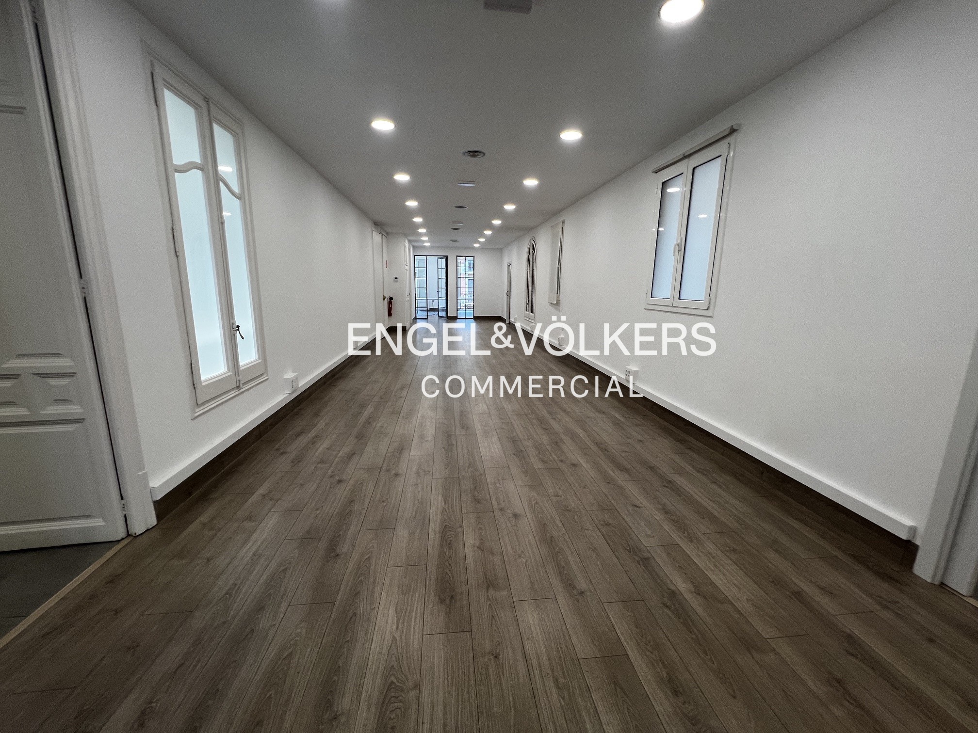 Office in Barcelona, Barcelona to rent Interior Photo- Image 1 of 19