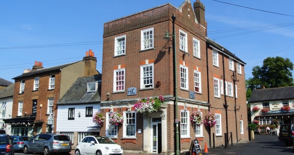 2-2A High St, Thames Ditton to rent - Primary Photo - Image 1 of 1