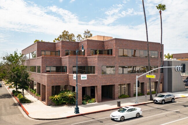 More details for 8840 Wilshire Blvd, Beverly Hills, CA - Office / Medical, Office / Retail to Rent