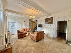 Squires Hill, Kettering to rent Interior Photo- Image 1 of 1