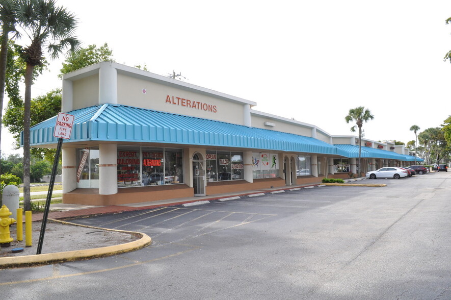 7200-7300 W Oakland Park Blvd, Lauderhill, FL for rent - Building Photo - Image 2 of 4