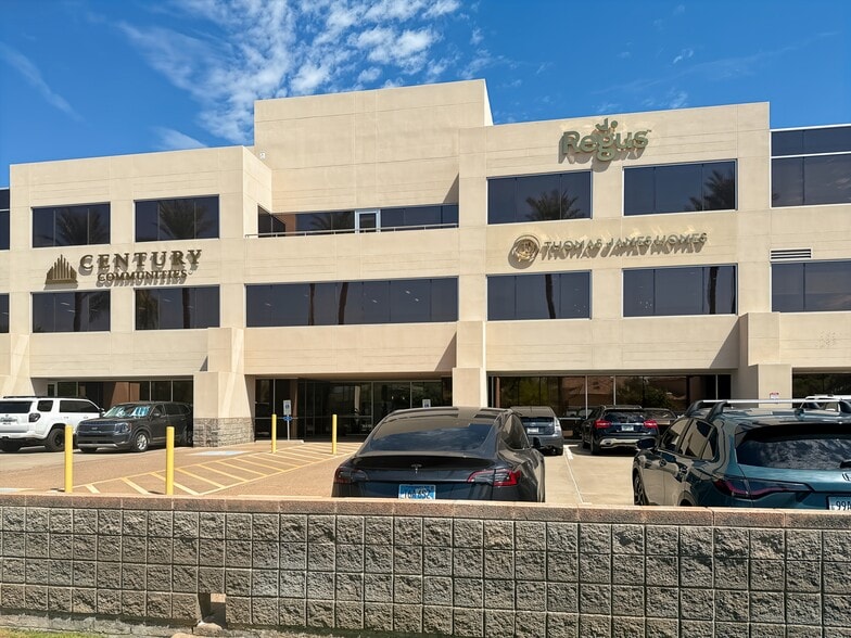 7702 E Doubletree Ranch Rd, Scottsdale, AZ to rent - Building Photo - Image 3 of 14