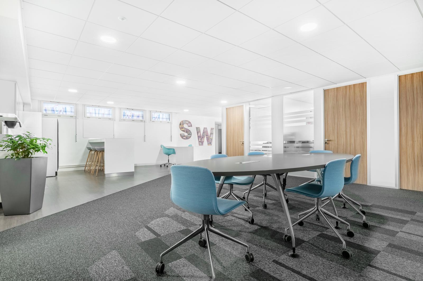 7 Rue Le Bouvier, Bourg-la-Reine to rent Interior Photo- Image 1 of 18