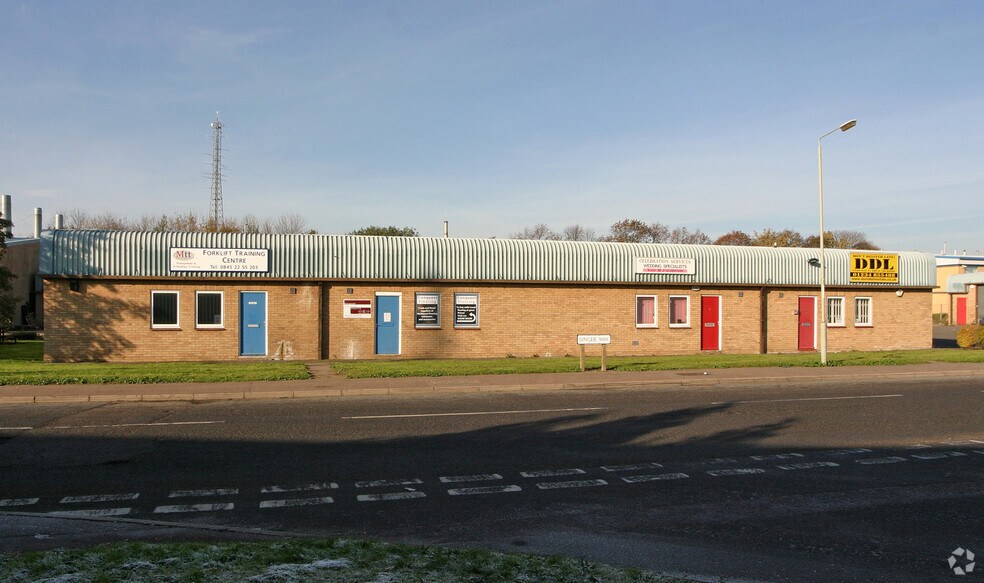 46-52 Singer Way, Kempston for sale - Primary Photo - Image 1 of 1