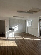 Frilsham Home Farm Estate, Yattendon to rent Interior Photo- Image 2 of 4