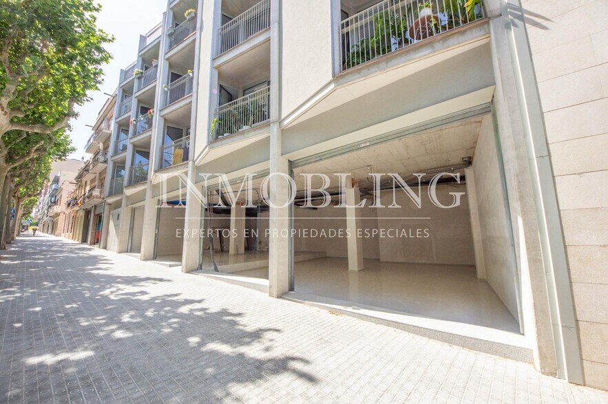 Retail in Mataró, Barcelona to rent - Interior Photo - Image 1 of 2