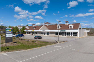 71 Calef Hwy, Lee, NH for sale Primary Photo- Image 1 of 1