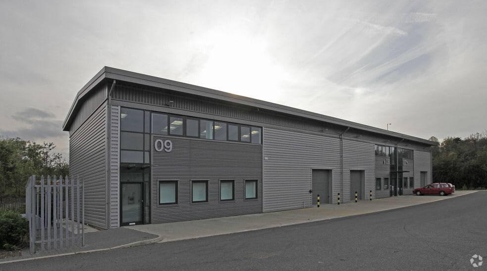 Anderson Rd, Swavesey to rent - Building Photo - Image 2 of 11