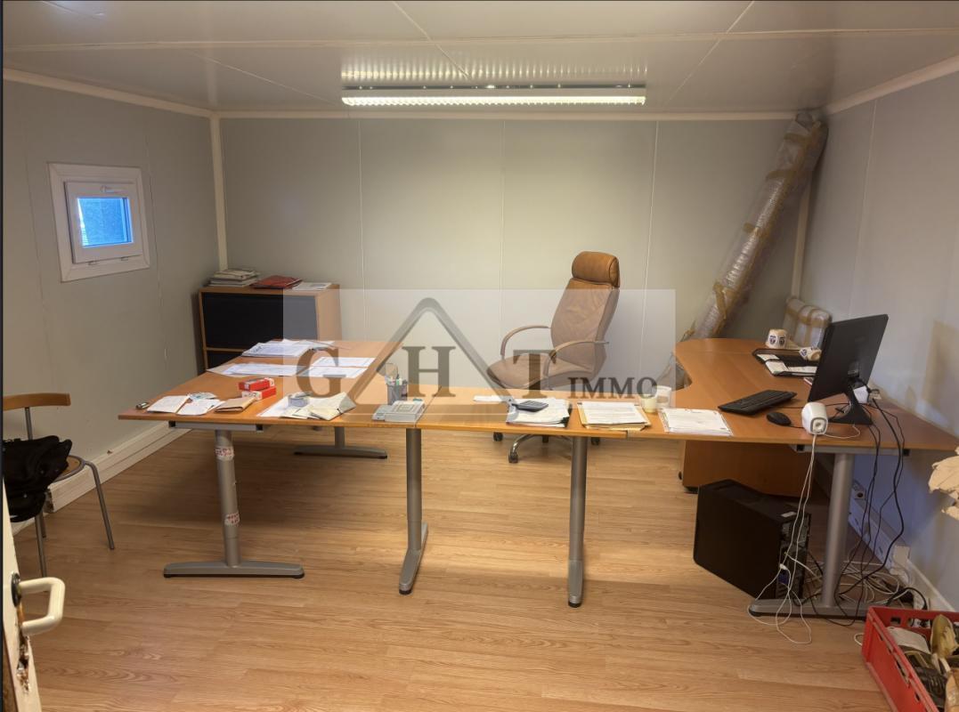 Industrial in Gennevilliers for sale Building Photo- Image 1 of 4