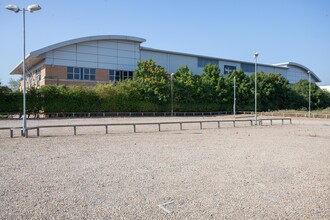 Herald Way, Castle Donington for rent Building Photo- Image 1 of 9