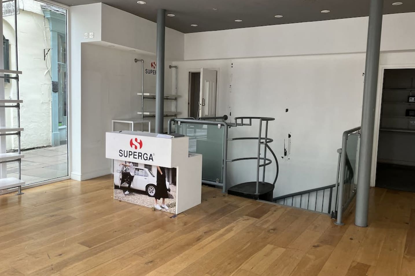 11 New Bond St, Bath to rent Interior Photo- Image 1 of 2