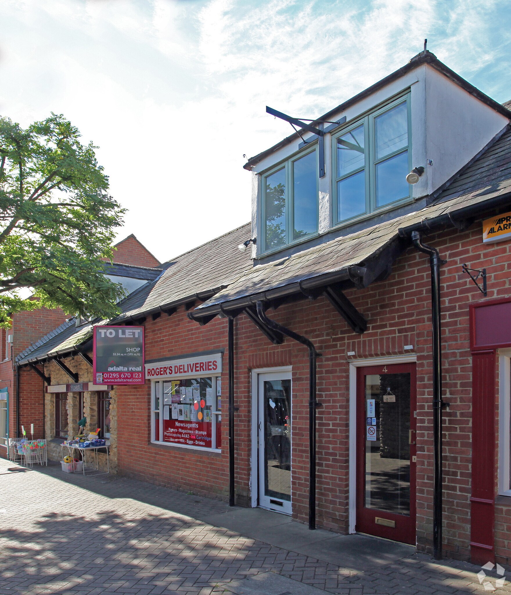 5 Cornwall Pl, Buckingham for sale Primary Photo- Image 1 of 1