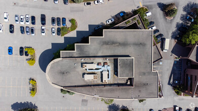 126 Wellington St, Barrie, ON for rent Aerial- Image 1 of 3