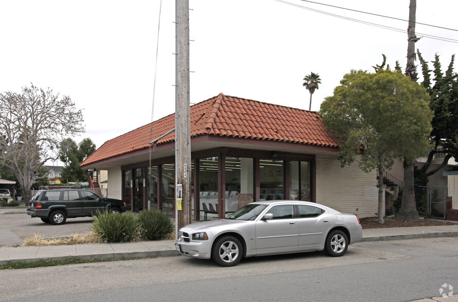 427 Barson St, Santa Cruz, CA for sale - Primary Photo - Image 1 of 3