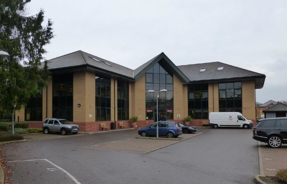 Mill Green Rd, Haywards Heath for sale - Primary Photo - Image 1 of 1