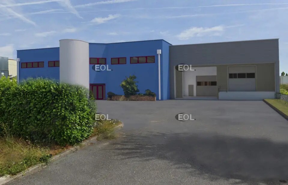 Light Industrial in Goussainville to rent Building Photo- Image 1 of 7