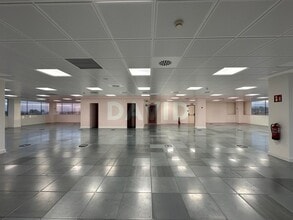 Office in Barcelona, Barcelona to rent Interior Photo- Image 2 of 11