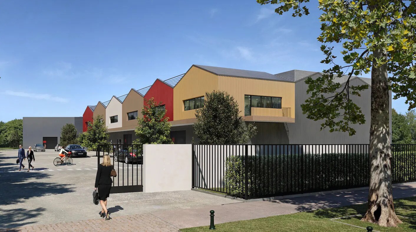 Industrial in Montgeron for sale Building Photo- Image 1 of 4