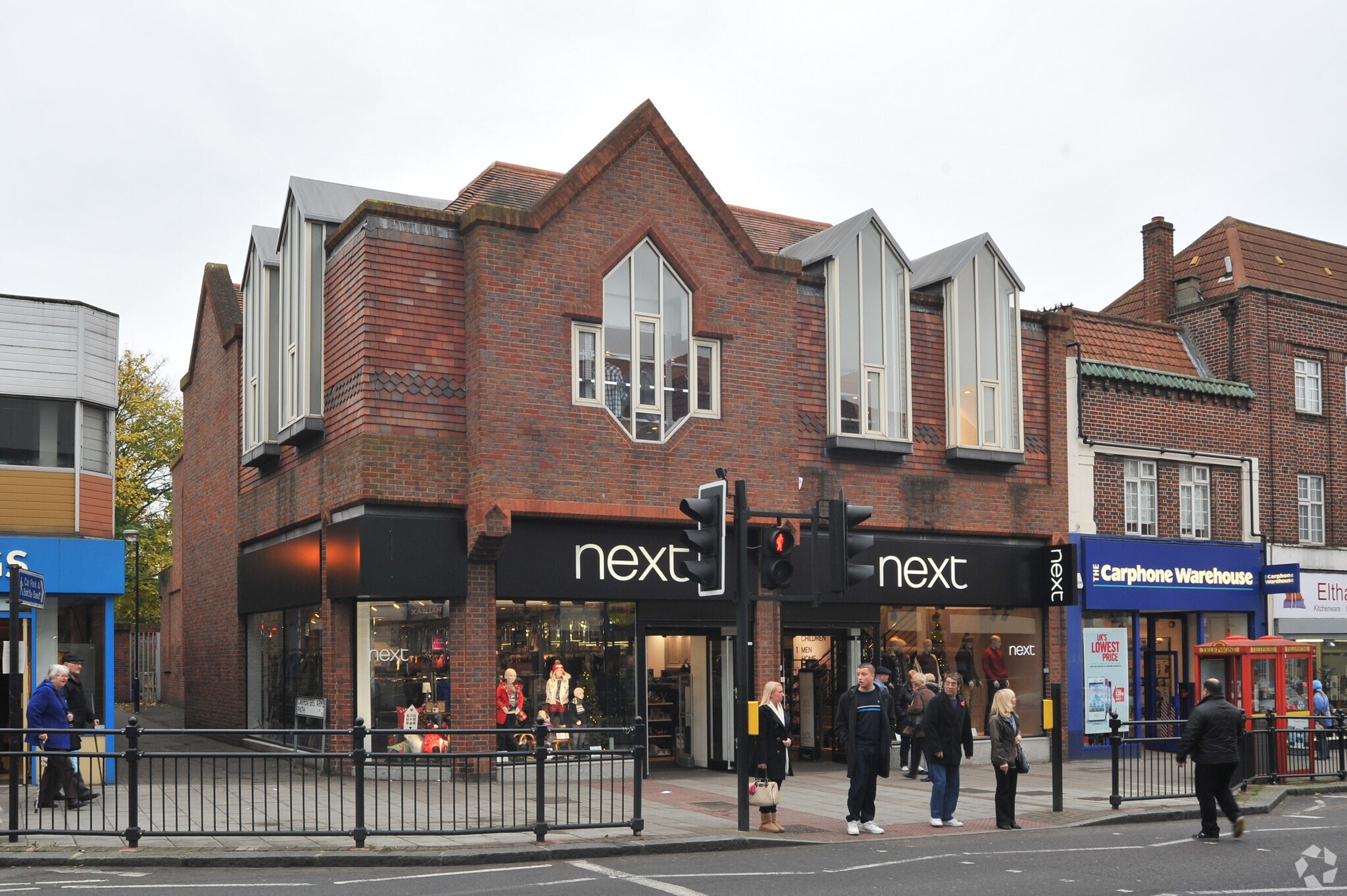 162-164 Eltham High St, London for sale Primary Photo- Image 1 of 1