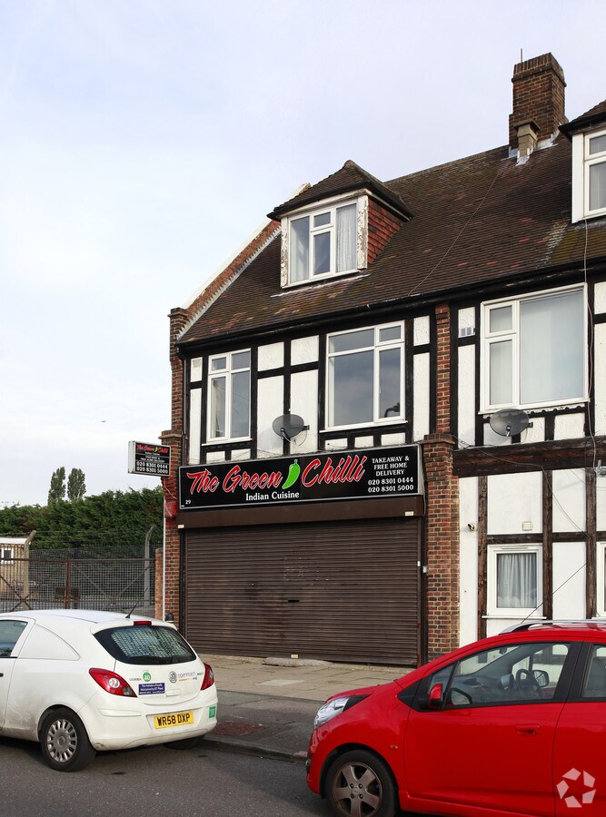 29 Falconwood Para, Welling DA16 2PG UK