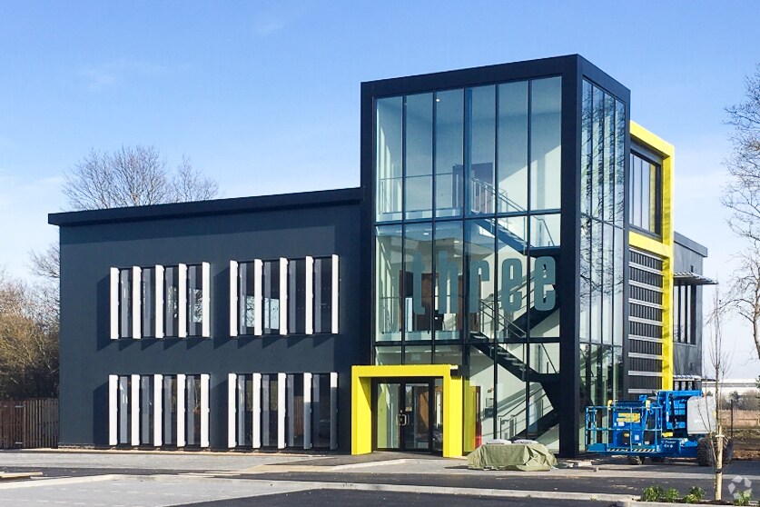 Cygnet Rd, Peterborough for sale Primary Photo- Image 1 of 1