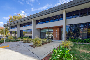 3900 Lennane Dr, Sacramento CA - Commercial Property