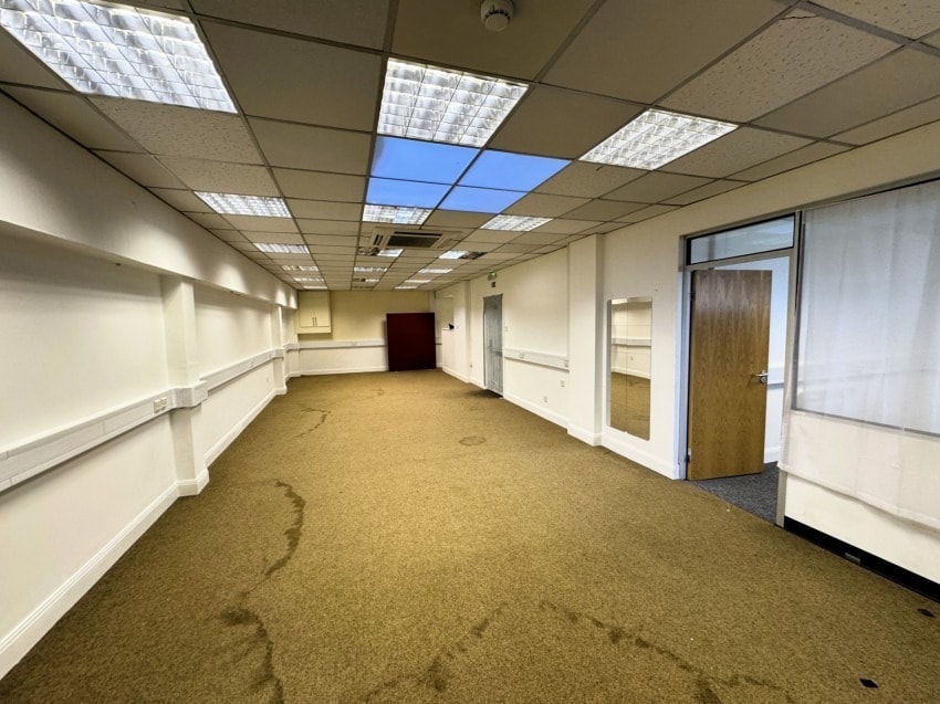 Newton Rd, Tibshelf to rent Interior Photo- Image 1 of 3