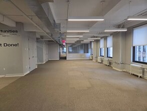 225 Broadway, New York, NY to rent Building Photo- Image 1 of 2