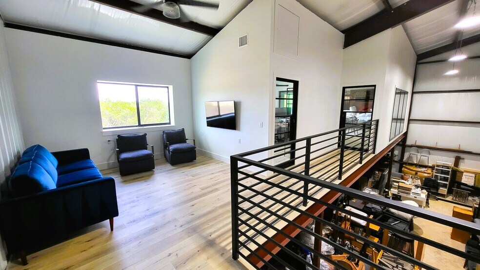 15210 Fitzhugh Rd, Austin, TX 78736 UK