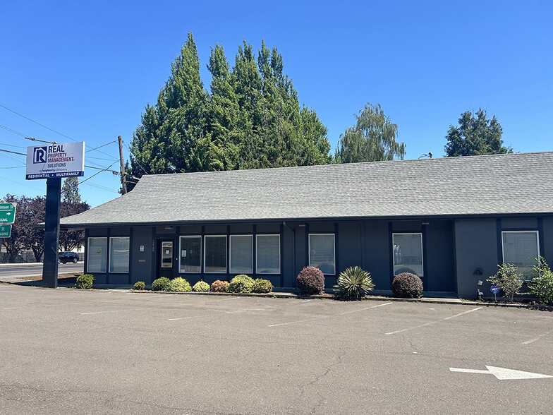 12700 SW Pacific Hwy, Tigard, OR for sale - Building Photo - Image 2 of 17